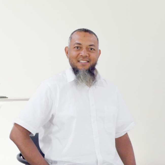 our-consultant-imam-subekti